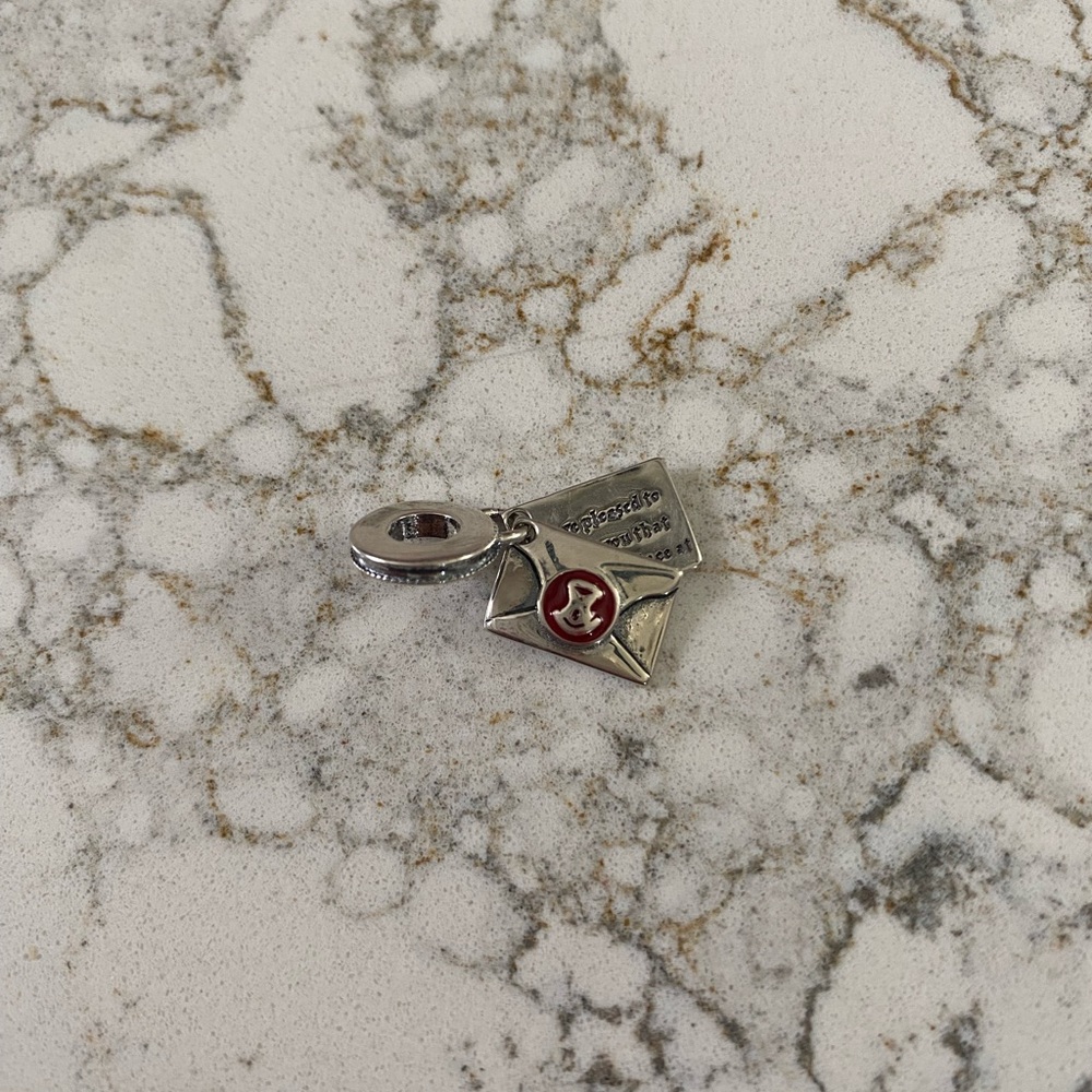 H.POTTER Silver and Red Charm Pendant S925